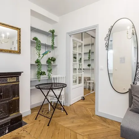 Apartment Rodier *